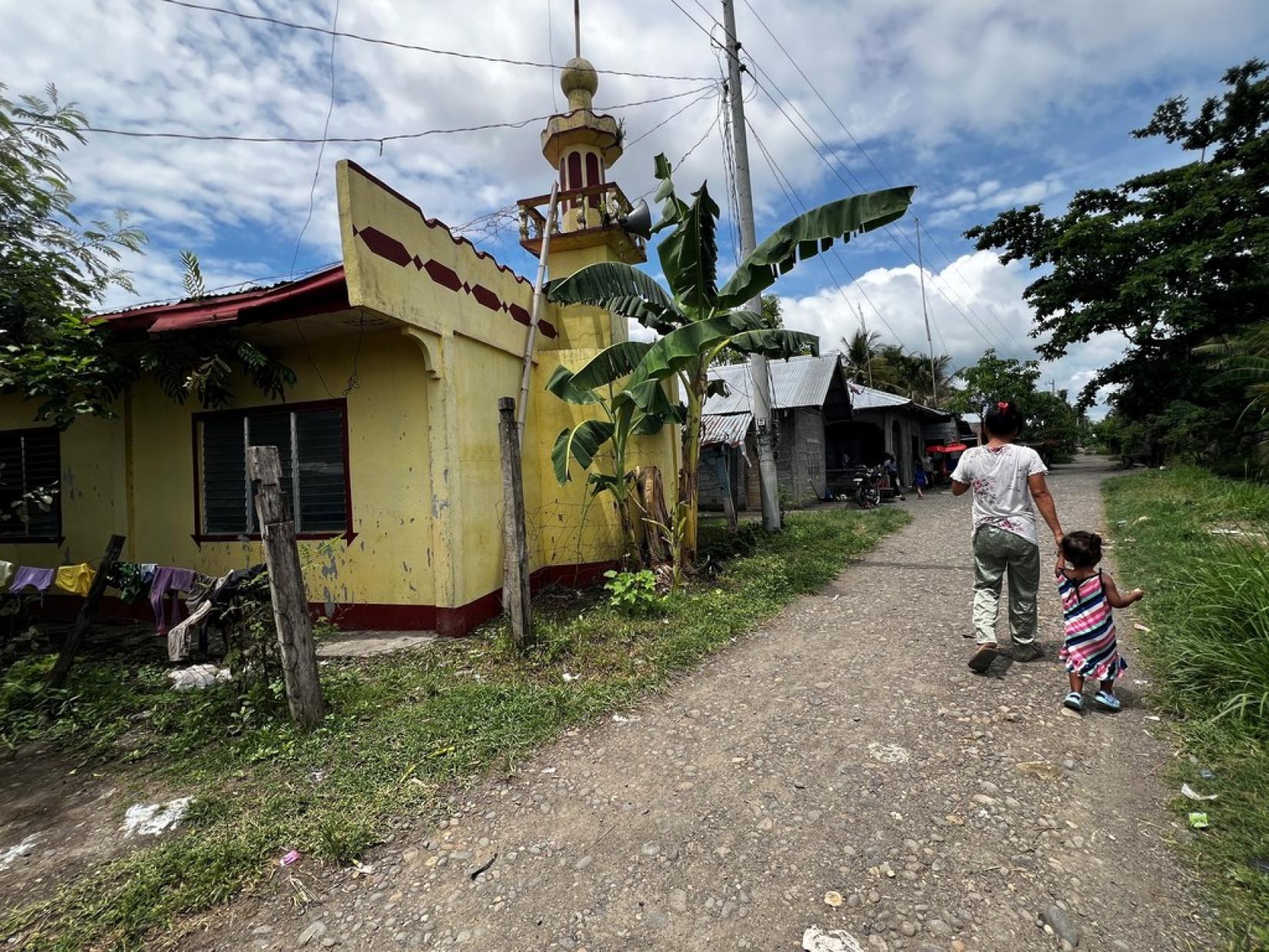 The mosque in Liton.