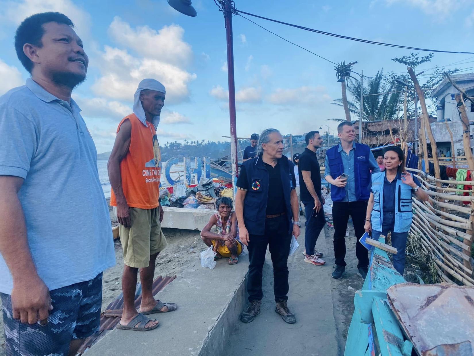 UN Team in coastal areas of Camarines Norte